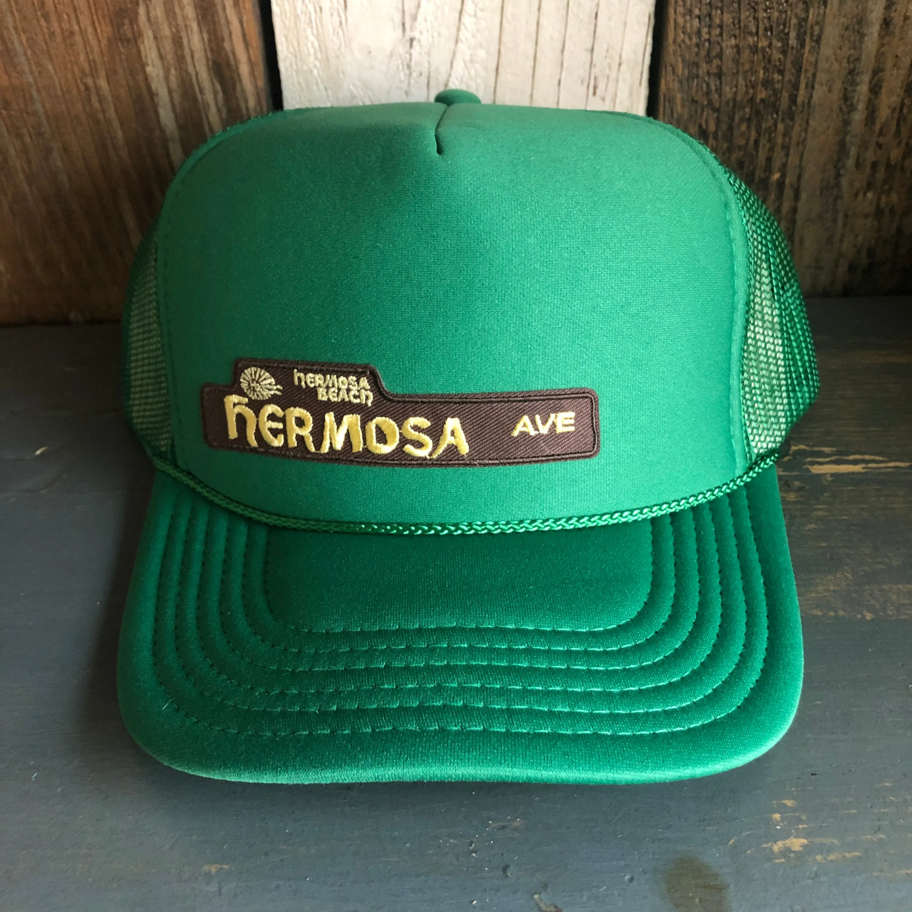 Hermosa Beach HERMOSA AVE High Crown Trucker Hat - Kelly Green