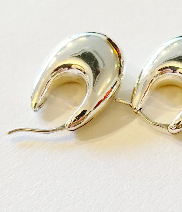 R.ALAGAN/SMALL PUFFY HOOPS(SILVER)