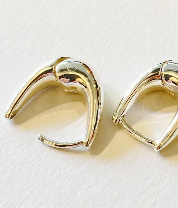 R.ALAGAN/TINY TINY PUFFY HOOPS (SILVER)